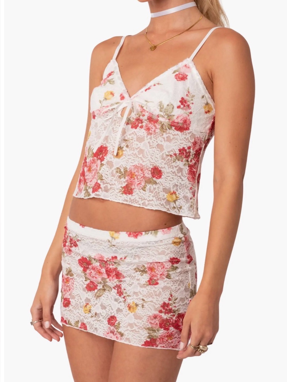 NWOT Edikted Portofino Floral Sheer Lace Crop Camisole Floral Lace Cami & Skirt
